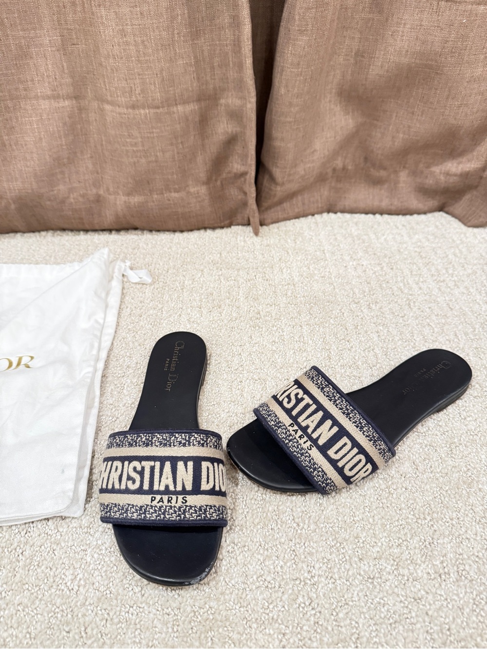 Dior Deep Blue & Beige Embroidered Logo Slide Sandals - Picture 3 of 10